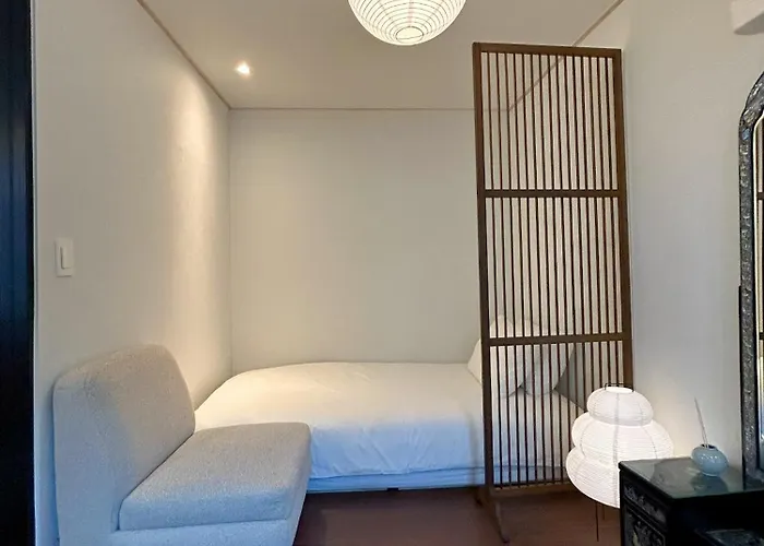 Station ㅣthe Interior Of A Hanok With A Terrace Villa
